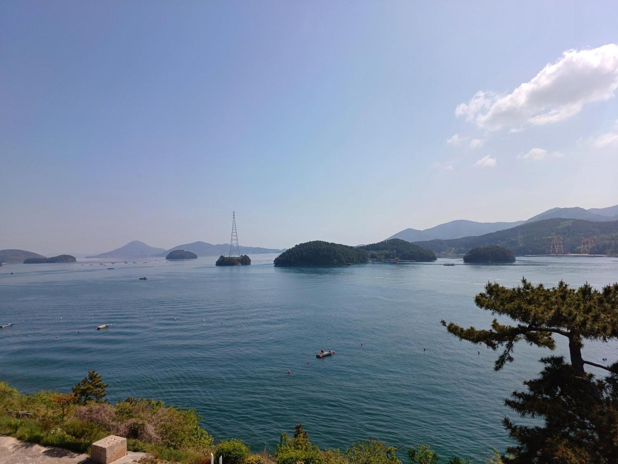 Tongyeong Bridge Hotel Екстер'єр фото
